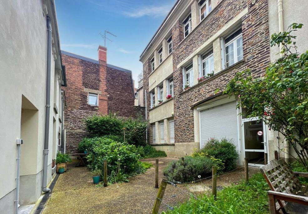 Le Griffon D'Or - Centre Historique - Au Calme Apartment Rennes Bagian luar foto